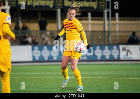 Malmoe, Suède. 13 décembre 2023. Keira Walsh (21 ans) du FC Barcelone a été vue lors du match de la Ligue des champions féminine de l’UEFA entre le FC Rosengaard et le FC Barcelone au Malmö Idrottsplats à Malmö. (Crédit photo : Gonzales photo - Joe Miller). Banque D'Images