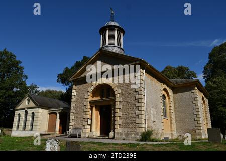 Kingston Bagpuize, l'église paroissiale Saint-Jean-Baptiste de l'Église d'Angleterre a été conçue par John Fidel de Faringdon et construite en 1799-1800. remod Banque D'Images