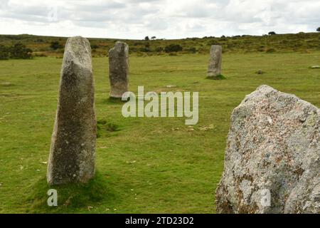 Une partie du néolithique tardif ou des Hurlers préhistoriques du début de l'âge du bronze encerclant de pierre sur Bodmin Moor .Bodmin, Cornwall.UK Banque D'Images