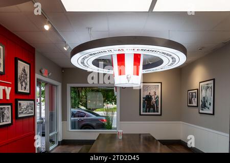 Vue intérieure du premier restaurant KFC (Kentucky Fried Chicken) au monde à Salt Lake City, Utah, États-Unis. Banque D'Images