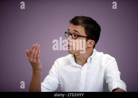 Madrid, 11/23/2015. Iñigo Errejón, directeur de la campagne électorale de Podemos, présente les éléments centraux des élections 20D lors d’une conférence de presse. Photo : Oscar del Pozo ARCHDC. Crédit : Album / Archivo ABC / Oscar del Pozo Banque D'Images