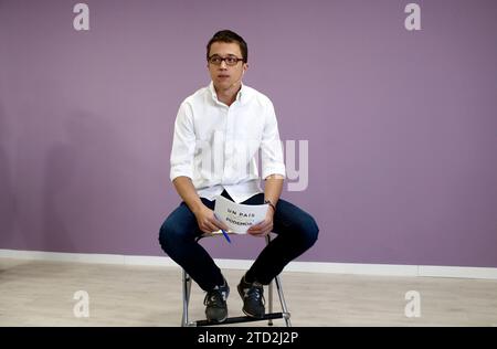 Madrid, 11/23/2015. Iñigo Errejón, directeur de la campagne électorale de Podemos, présente les éléments centraux des élections 20D lors d’une conférence de presse. Photo : Oscar del Pozo ARCHDC. Crédit : Album / Archivo ABC / Oscar del Pozo Banque D'Images