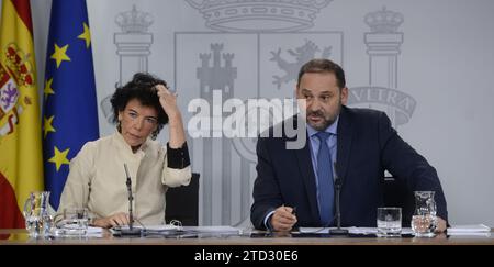 Madrid, 09/28/2018. Conférence de presse après le Conseil des ministres en présence d'Isabel Celaa et José Luis Ábalos. Photo : Maya Balanya ARCHDC. Crédit : Album / Archivo ABC / Maya Balanya Banque D'Images