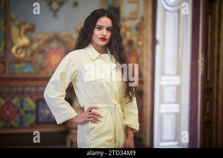 Madrid, 10/29/2018. Portraits posés du chanteur Rosalía dans le palais Santoña, Calle de las Huertas. Photo : Guillermo Navarro ARCHDC. Crédit : Album / Archivo ABC / Guillermo Navarro Banque D'Images