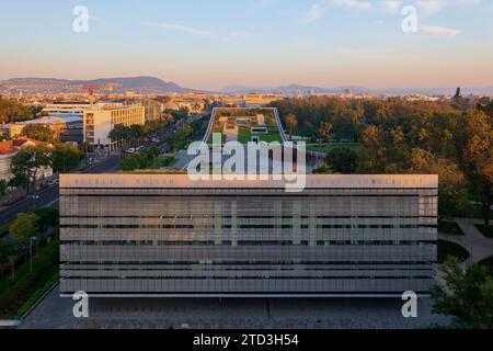 Vue aérienne sur le Musée d'Ethnographie au parc de la ville Budapest. Banque D'Images
