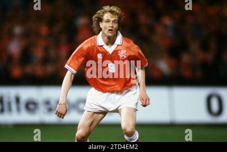 Football, firo : 04/24/1996 Championnat d'Europe de football préparation au Championnat d'Europe Euro, match amical, préparation au match international de 1996, photos d'archives, photos d'archives, archives Allemagne - pays-Bas, Hollande 0:1 Jordi Cruyff, demi-chiffre Banque D'Images