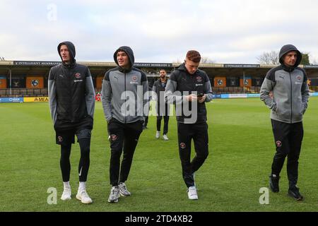 Les joueurs de Blackpool arrivent avant le match de Sky Bet League 1 Cambridge United vs Blackpool à Abbey Stadium, Cambridge, Royaume-Uni, le 16 décembre 2023 (photo Gareth Evans/News Images) à Cambridge, Royaume-Uni le 12/16/2023. (Photo Gareth Evans/News Images/Sipa USA) Banque D'Images