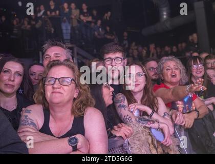 Nottingham, Royaume-Uni. 15 décembre 2023, événement : Rock City. “The Darkness” soutenu par “Bad Nerves”. Photo : fans crédit : Mark Dunn Photography Banque D'Images