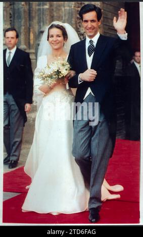 03/17/1995. Mariage de l'Infante Elena et Jaime de Marichalar dans la cathédrale de Séville. Crédit : Album / Archivo ABC / José García Banque D'Images