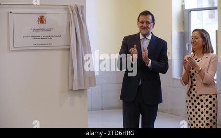 Palencia, 09/29/2015. Inauguration de l'AVENUE Madrid León, arrêt à Palencia avec le président du gouvernement Mariano Rajoy, accompagné de la ministre Ana Pastor. Photo : Jaime García ARCHDC. Crédit : Album / Archivo ABC / Jaime García Banque D'Images