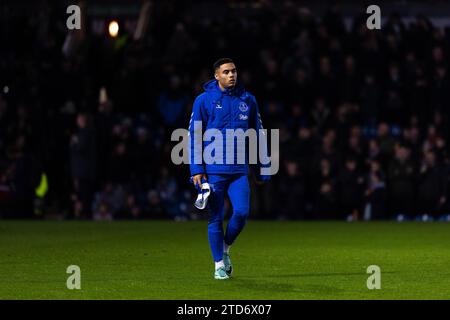 Burnley, Royaume-Uni. 16 décembre 2023. Lewis Dobbin d'Everton avant le match de Premier League entre Burnley et Everton à Turf Moor, Burnley, le samedi 16 décembre 2023. (Photo : Pat Scaasi | MI News) crédit : MI News & Sport / Alamy Live News Banque D'Images