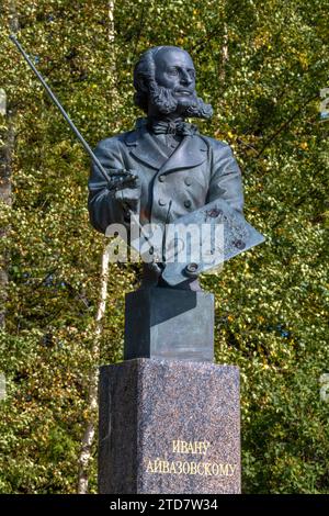 CRONSTADT, RUSSIE - 16 SEPTEMBRE 2023 : Monument au peintre marin russe I.K. Aivazovsky gros plan un jour de septembre Banque D'Images