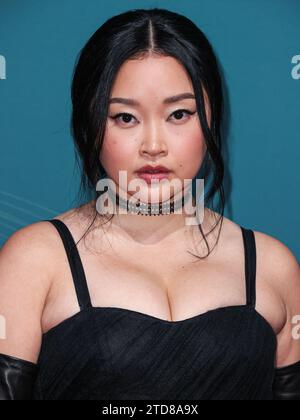 BEVERLY HILLS, LOS ANGELES, CALIFORNIE, États-Unis - DÉCEMBRE 16 : l'actrice et YouTubeuse américaine Lana Condor arrive au 21e gala annuel inoubliable Asian American Awards qui s'est tenu à l'hôtel Beverly Hilton le 16 décembre 2023 à Beverly Hills, Los Angeles, Californie, États-Unis. (Photo de Xavier Collin/image Press Agency) Banque D'Images