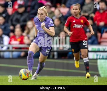 Leigh Sports Village, Manchester, Royaume-Uni. 17 décembre 2023. Women's Super League football, Manchester United contre Liverpool ; Ceri Holland de Liverpool Women crédit : action plus Sports/Alamy Live News Banque D'Images