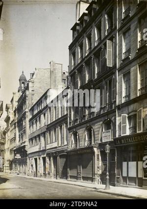 Paris (9e arr.), France Maisons expropriées rue Taitbout, pour la construction du boulevard Haussmann, logement, Architecture, enregistrement, informations, signe, œuvres, enregistrement commercial, France, Paris, rue Taitbout, Maisons expropriées pour la construction du Boulevard Haussmann (Maisons face au Boulevard), arrondissement IX, 02/04/1923 - 02/04/1923, Léon, Auguste, photographe, Autochrome, photo, verre, Autochrome, photo, positif, vertical, taille 9 x 12 cm Banque D'Images