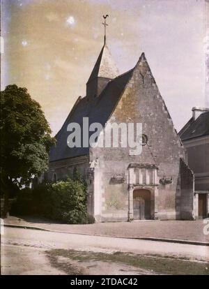 Chenonceaux, France Église Saint-Jean-Baptiste, religion, Art, Habitat, Architecture, Église, christianisme, porte, Moyen âge, architecture religieuse, France, Chenonceaux, l'église du village de Chenonceaux, Chenonceaux, 27/08/1915 - 27/08/1915, Léon, Auguste, photographe, 1915 - Centre de la France, Loiret, Indre-et-Loire, Loir-et-cher - Léon Busy et Auguste Léon - (août), Autochrome, photo, verre, Autochrome, photo, positif, vertical, taille 9 x 12 cm Banque D'Images