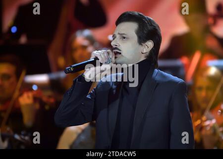 ROME, ITALIE - DÉCEMBRE 16 : Fabio Rovazzi . Concert de Noël dans l'édition XXXI du Vatican. Auditorium Conciliazione. Rome (Italie) 16 décembre 2023 Banque D'Images