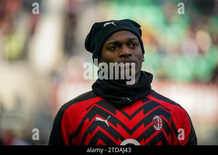 Milan, Italie. 17 décembre 2023. Rafael Leao, pendant AC Milan contre AC Monza, Serie A, au stade Giuseppe Meazza. Crédit : Alessio Morgese/Alessio Morgese / Emage / Alamy Live News Banque D'Images