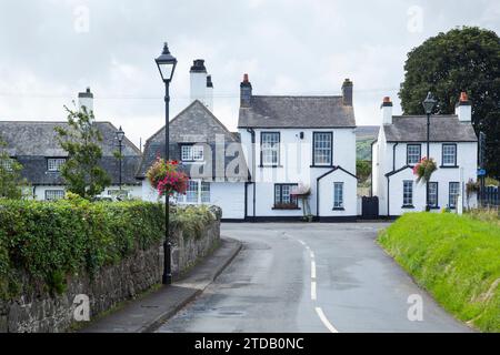 Cottages traditionnels à Cushendun. Comté d'Antrim, Irlande du Nord. Banque D'Images