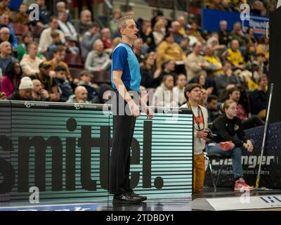 Ludwigsburg, Deutschland. 17 décembre 2023. Christof Madinger, GER, MHP Riesen Ludwigsburg vs Syntainics MBC, Basketball, Bundesliga, easycredit BBL, 11. Spieltag, Spielzeit 2023/2024, 17.12.2023, photo : Eibner-Pressefoto/Sascha Walther crédit : dpa/Alamy Live News Banque D'Images