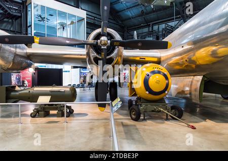 Réplique des armes nucléaires utilisées pendant la Seconde Guerre mondiale pour bombarder Hiroshima et Nagasaki Banque D'Images