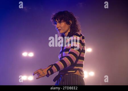 Francesca Calearo aka Madame, une rappeuse, chanteuse et compositrice ...