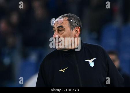 Rome, Italie. 17 décembre 2023. Maurizio Sarri entraîneur-chef du SS Lazio regarde nazionale au Stadio Olimpico à Rome, Italie, le 17 décembre 2023. Crédit : Nicola Ianuale/Alamy Live News Banque D'Images