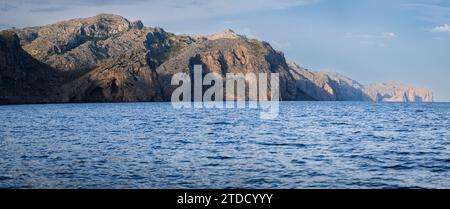 Cala Bóquer, Alta den Vaquer, Tramuntana Coast, Pollensa, Majorque, Îles Baléares, Espagne Banque D'Images