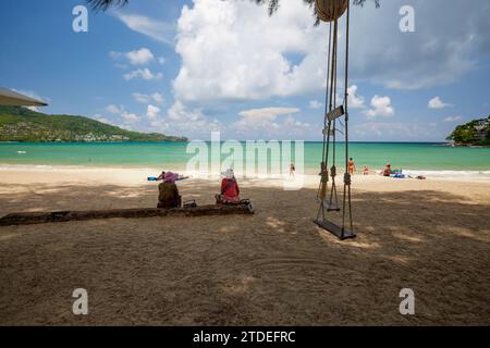 Phuket Thailanda 25 mai 2023, différentes images d'une plage de phuket, des options pour les touristes. Banque D'Images