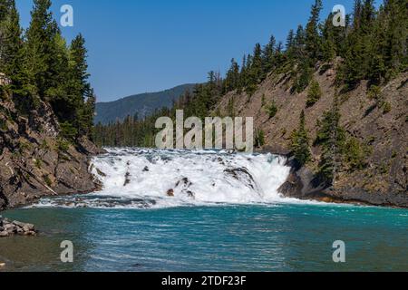 Bow Falls, Banff, Alberta, montagnes Rocheuses, Canada, Amérique du Nord Banque D'Images