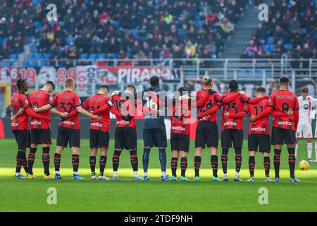 Milan, Italie. 17 décembre 2023. Les joueurs de l'AC Milan vus lors du match de football Serie A 2023/24 entre l'AC Milan et l'AC Monza au stade San Siro. FINAL SCOREMilan 3 | 0 Monza crédit : SOPA Images Limited/Alamy Live News Banque D'Images