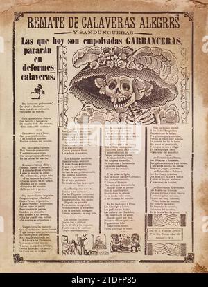 La Calavera Catrina (le crâne de Dapper) 1910 impression satirique de style journal de l'artiste mexicain José Guadalupe Posada (1852-1913) montrant le squelette d'une dame de la haute société avec un large sourire et un chapeau à plumes orné de style européen, lampotant les Mexicains de la classe supérieure à la mode pendant le Porfiriato. Banque D'Images