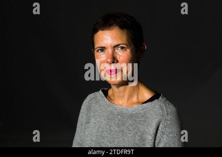 Edimburgh, Écosse. 18 août 2018. L’entrepreneure sociale Hilary Cottam assiste à un appel photo lors du Festival international du livre d’Édimbourg Banque D'Images