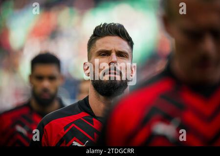 Milan, Italie. 17 décembre 2023. Olivier Giroud lors du championnat italien Serie A match de football entre l'AC Milan et l'AC Monza le 17 décembre 2023 au stade San Siro de Milan, Italie - photo Morgese-Rossini/DPPI crédit : DPPI Media/Alamy Live News Banque D'Images