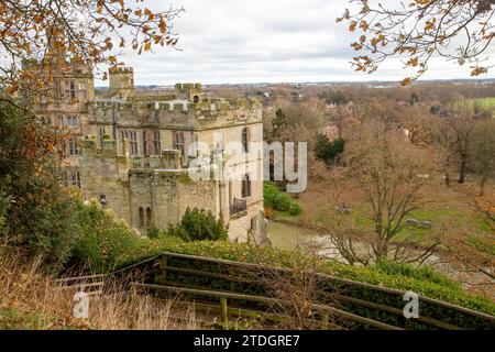 Château de Warwick Château médiéval construit à l'origine par Guillaume le Conquérant en 1068. Dans la ville de Warwick Warwickshire Angleterre royaume-uni Banque D'Images