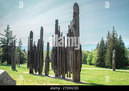 Burnaby, CANADA - 14 2023 mai : terrain de jeu des dieux (situé sur le mont Burnaby) vu en plein soleil. Banque D'Images