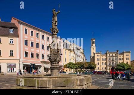 Hôtel de ville avec fontaine de Mars important bâtiment historiciste au niveau national, construit entre 1840 et 1845 par le maître constructeur Carl August Schramm in Banque D'Images