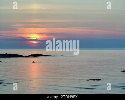 Coucher de soleil à Métis-sur-Mer, Québec, Canada. Banque D'Images