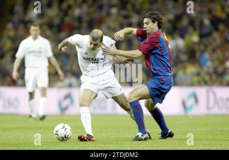 Madrid, 19 avril 2003. Match de Ligue 30. Real Madrid - Barcelone. Photo : Ignacio Gil. Crédit : Album / Archivo ABC / Ignacio Gil Banque D'Images