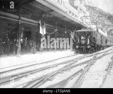 07-18-1928. Inauguration de la gare de Canfranc (Huesca). Crédit : Album / Archivo ABC Banque D'Images