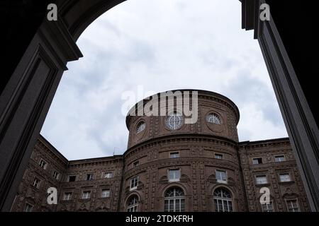 Vue de l'intérieur du Palazzo Carignano, un bâtiment historique situé à Turin, en Italie, abritant le Musée national du Risorgimento italien Banque D'Images