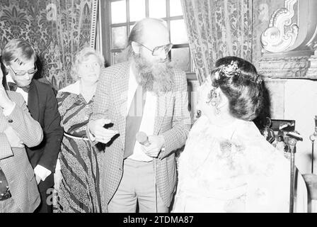 Réception Mary Servaes (chanteuse sans nom), chant personnel et musique, Réceptions, 27-09-1979, Whizgle nouvelles du passé, adaptées à l'avenir. Explorez les récits historiques, l'image de l'agence néerlandaise avec une perspective moderne, comblant le fossé entre les événements d'hier et les perspectives de demain. Un voyage intemporel façonnant les histoires qui façonnent notre avenir Banque D'Images