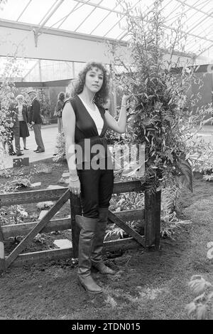 Ouverture Liliade, ouverture, ouvertures, mise en service, 10-05-1979, Whizgle nouvelles du passé, adaptées à l'avenir. Explorez les récits historiques, l'image de l'agence néerlandaise avec une perspective moderne, comblant le fossé entre les événements d'hier et les perspectives de demain. Un voyage intemporel façonnant les histoires qui façonnent notre avenir Banque D'Images