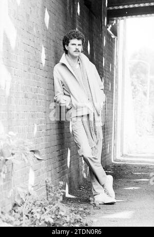 Portraits Robert long, Robert long, 04-03-1977','08-04-1980','03-10-1981', Whizgle nouvelles du passé, adaptées à l'avenir. Explorez les récits historiques, l'image de l'agence néerlandaise avec une perspective moderne, comblant le fossé entre les événements d'hier et les perspectives de demain. Un voyage intemporel façonnant les histoires qui façonnent notre avenir Banque D'Images