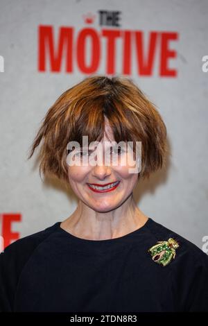 Londres, Royaume-Uni. 18 décembre 2023. Louise Brealey assiste à la soirée de presse pour 'The Motive and the Cue' au Noel Coward Theatre à Londres. Crédit : SOPA Images Limited/Alamy Live News Banque D'Images