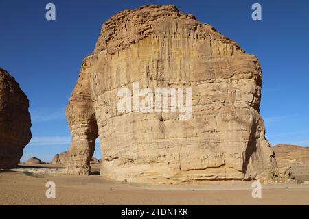 Jabal AlFil dans le désert arabe Banque D'Images