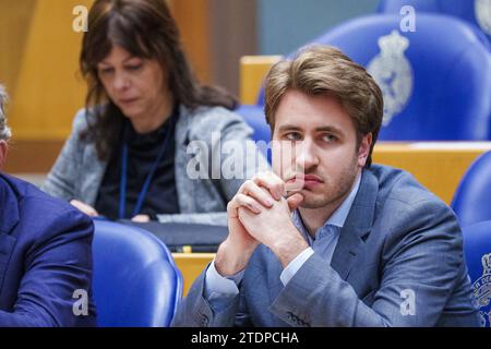 La Haye, pays-Bas. 19 décembre 2023. Jesse six Dijkstra (NSC) pendant l'heure hebdomadaire des questions à la Chambre des représentants. ANP LEX VAN LIESHOUT pays-bas Out - belgique Out crédit : ANP/Alamy Live News Banque D'Images
