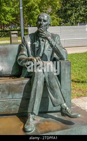 Denkmal Jan Karski Kozielewski, Warschau, Woiwodschaft Masowien, Polen *** Monument à Jan Karski Kozielewski, Varsovie, Voïvodie de Mazovie, Pologne Banque D'Images