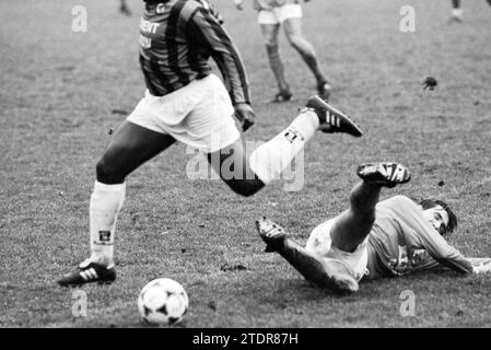 Football, RCH - Ripperda, 09-11-1996, Whizgle nouvelles du passé, adaptées à l'avenir. Explorez les récits historiques, l'image de l'agence néerlandaise avec une perspective moderne, comblant le fossé entre les événements d'hier et les perspectives de demain. Un voyage intemporel façonnant les histoires qui façonnent notre avenir Banque D'Images