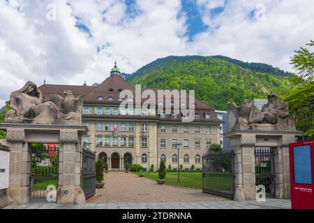 Chur : bâtiment de l'administration ferroviaire rhaétienne à Plessur, Graubünden, Grisons, Suisse Banque D'Images